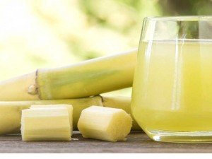 THIS SUMMER, DETOX YOUR BODY WITH SUGARCANE JUICE